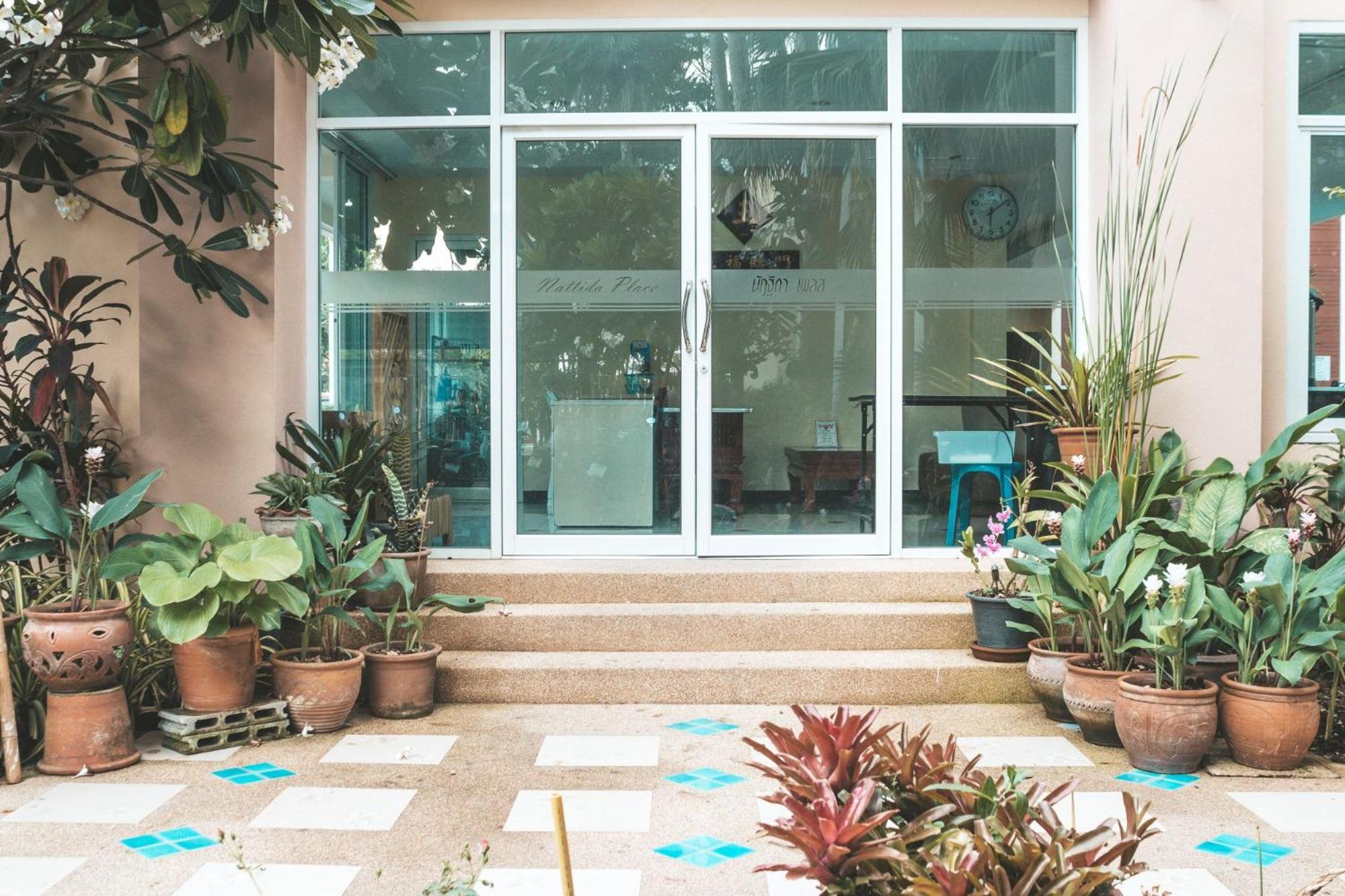 Nattidaplace Hotel Chiangmai شيانغ ماي المظهر الخارجي الصورة